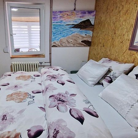Apartments Panda Vlašić Eksteriør billede