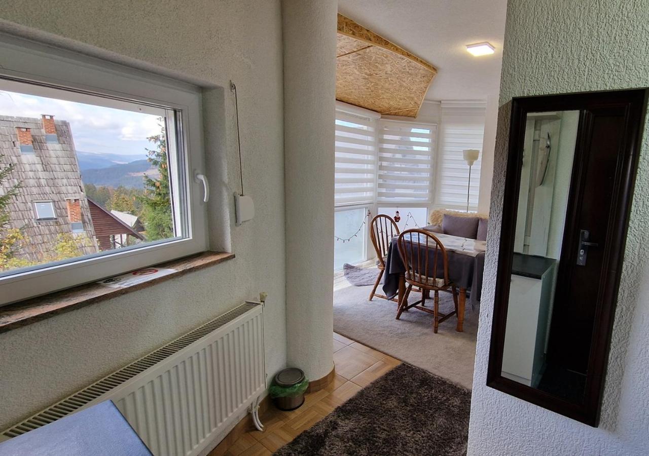 Apartments Panda Vlašić Eksteriør billede